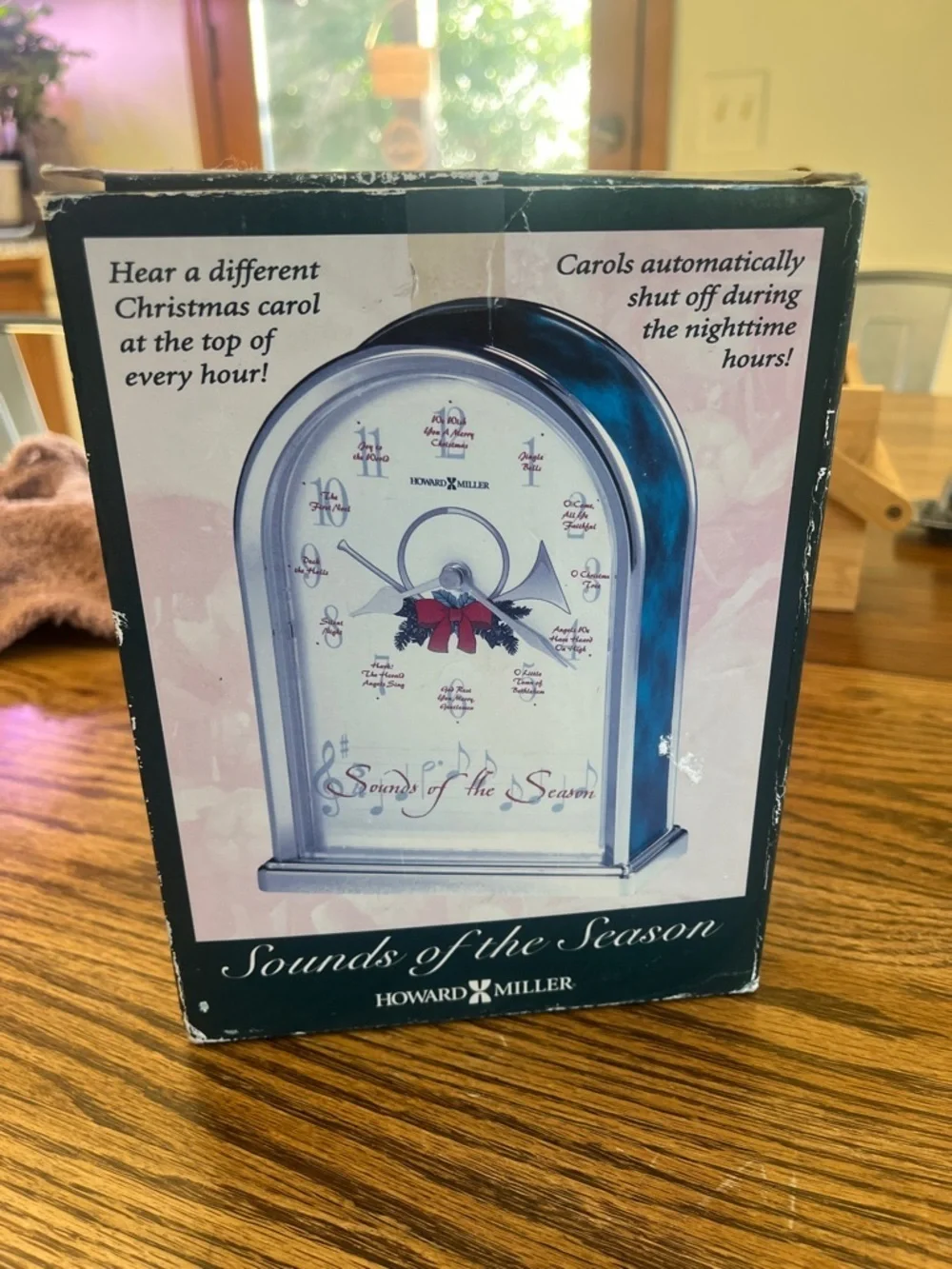 Howard Miller Green 'Sounds of the Season' Holiday Mantel Clock